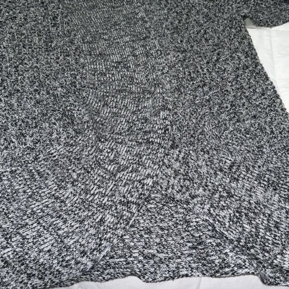 Bobbie Brooks Plus Size 2X Open Front Cardigan Sweater Black & White Knit - Picture 6 of 9